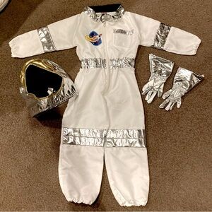 Melissa and Doug | Astronaut Role Play Costume Set (Ages 3-6)